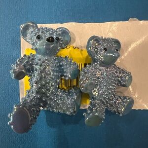 Bear pins